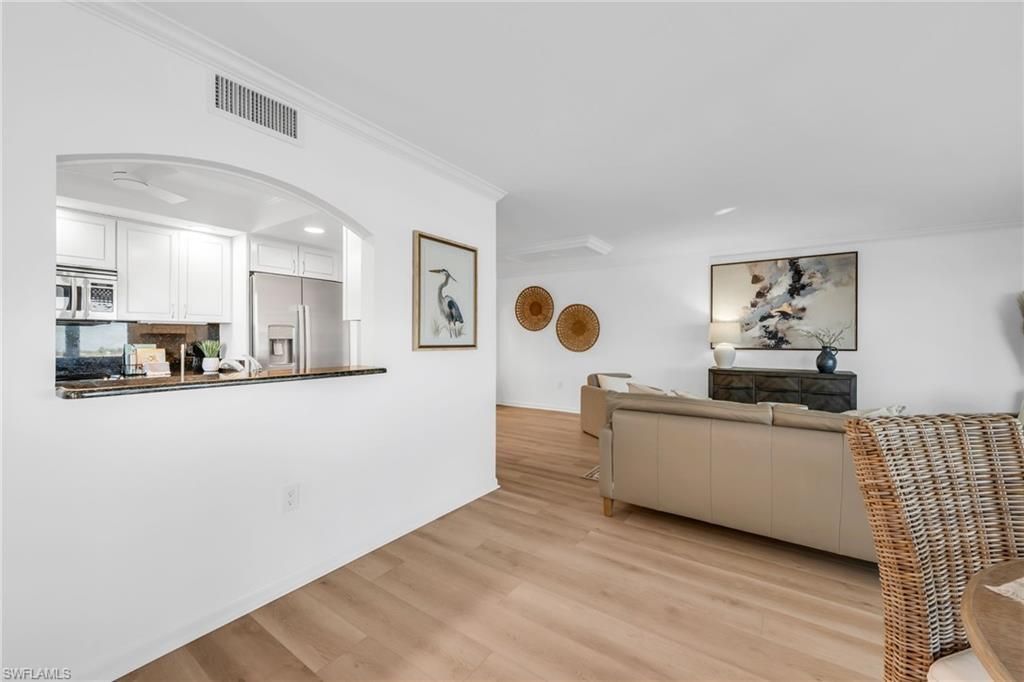 3500 Gulf Shore Blvd N, Unit 402, Naples, FL 34103 Photo