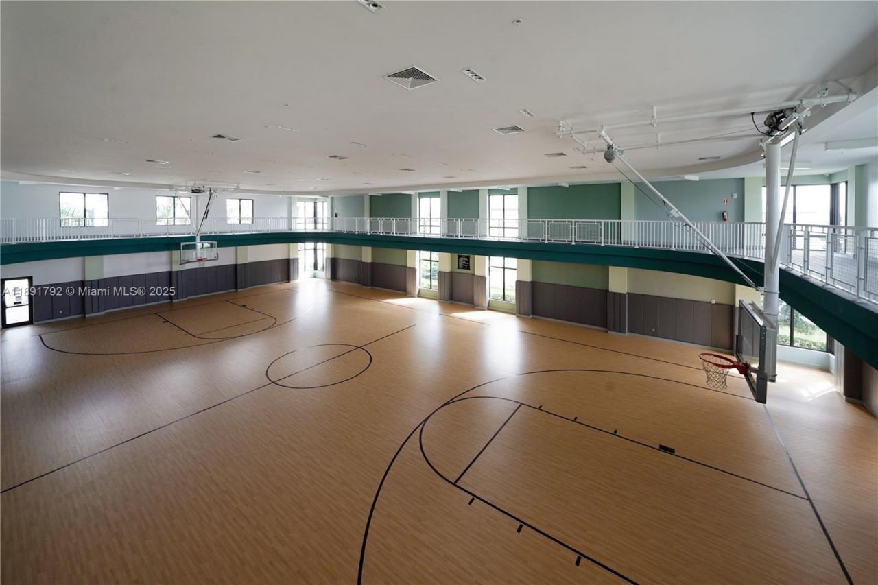 8167 NW 41st St, Unit E-203, Doral, FL 33166 Photo