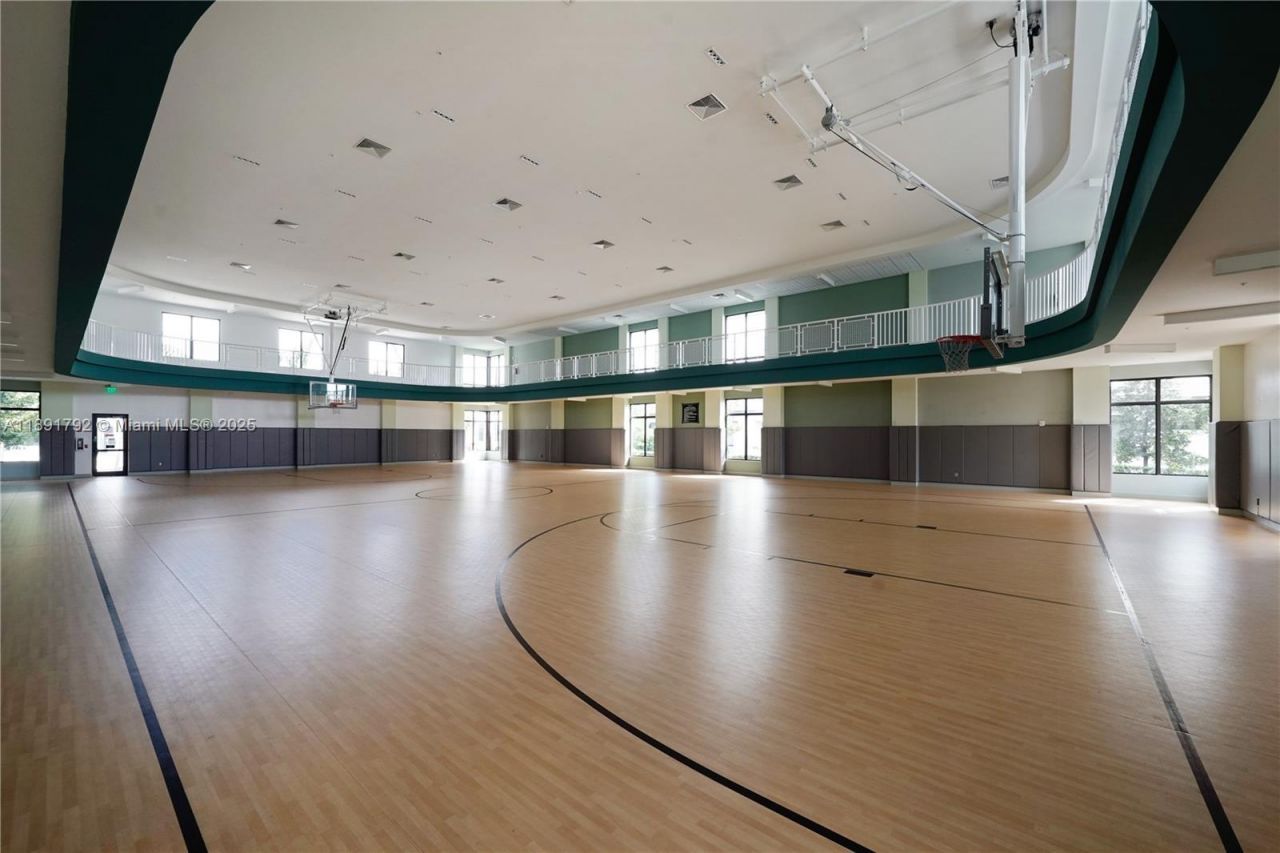 8167 NW 41st St, Unit E-203, Doral, FL 33166 Photo