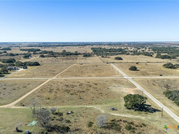 000 Sophie Ranch Road BLK 2 Lot 2, Inez, TX 77968