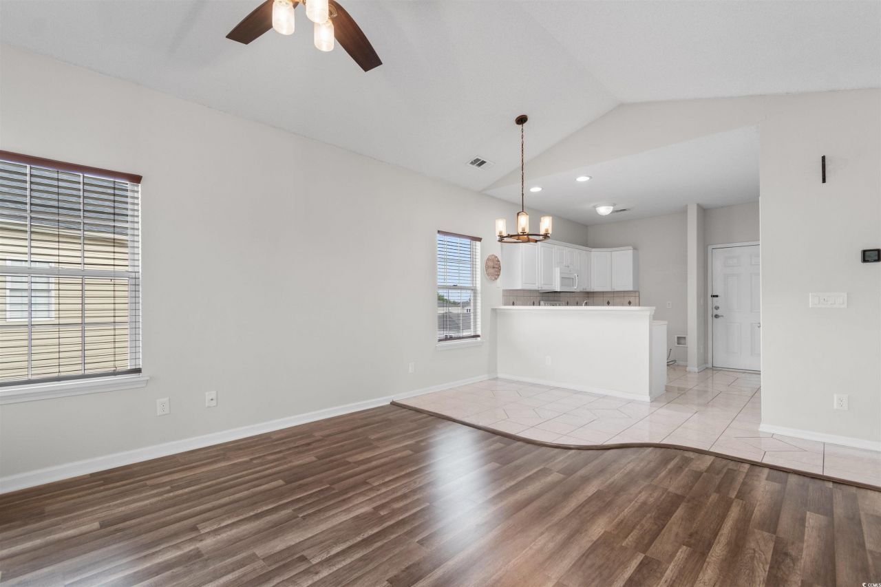 2040 Cross Gate Blvd. Photo 13