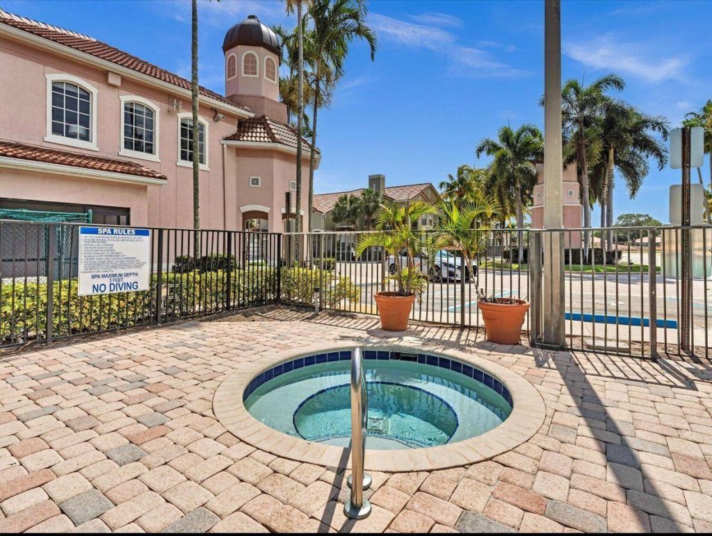 1809 E Belmont Place, Boynton Beach, FL 33436 Photo