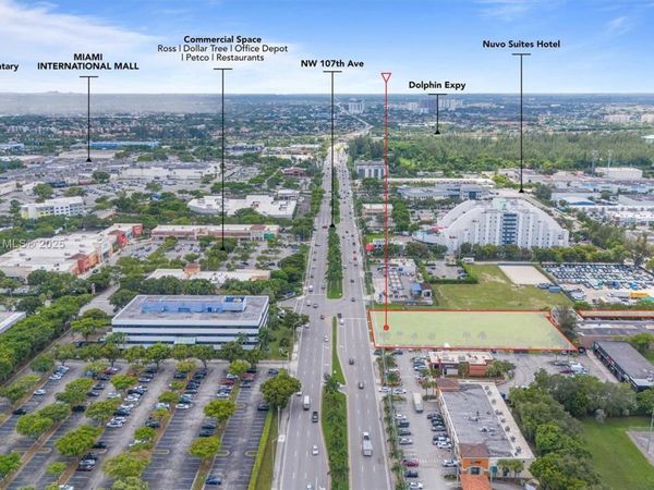 10765 NW 19th St, Sweetwater, FL 33167