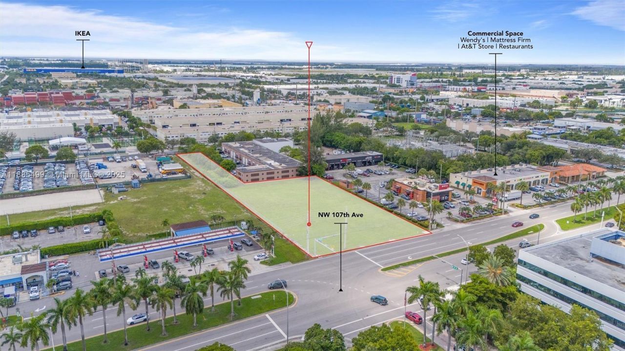 10765 NW 19th St, Sweetwater, FL 33167 Photo