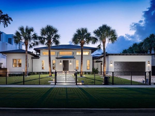 5129 W NEPTUNE WAY, TAMPA, FL 33609