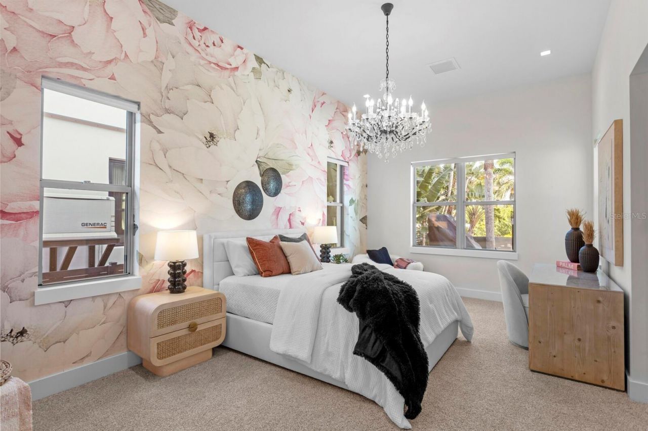 5129 W Neptune Way, Tampa, FL 33609 Photo