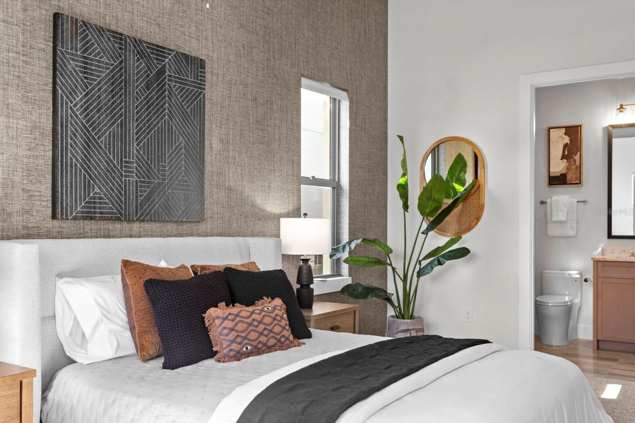 5129 W Neptune Way, Tampa, FL 33609 Photo