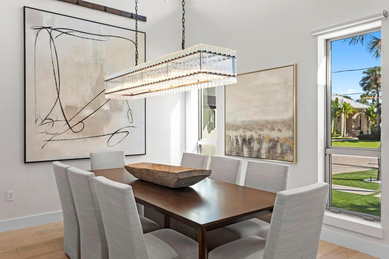 5129 W Neptune Way, Tampa, FL 33609 Photo