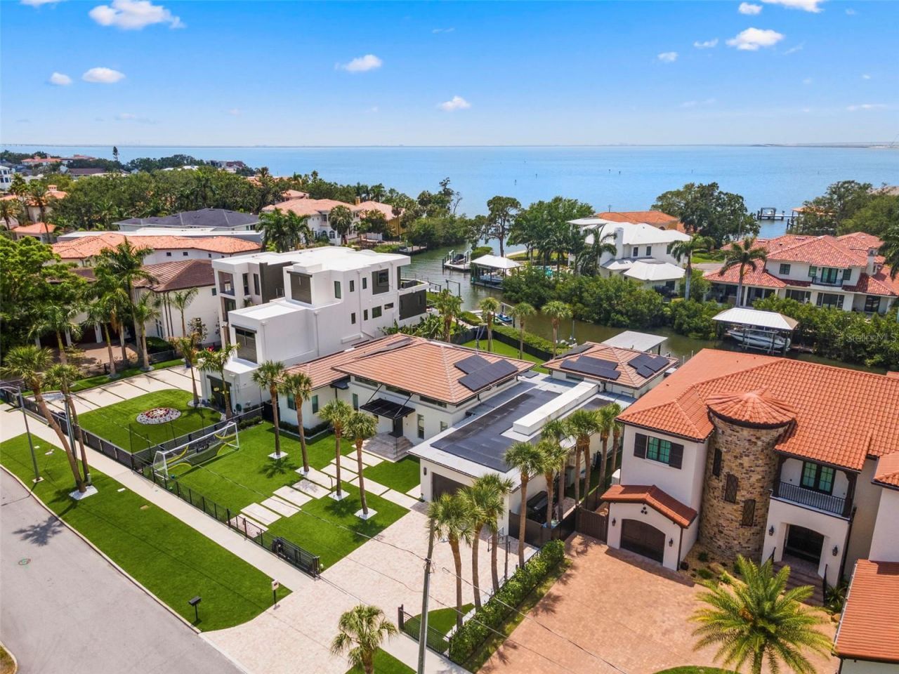 5129 W Neptune Way, Tampa, FL 33609 Photo