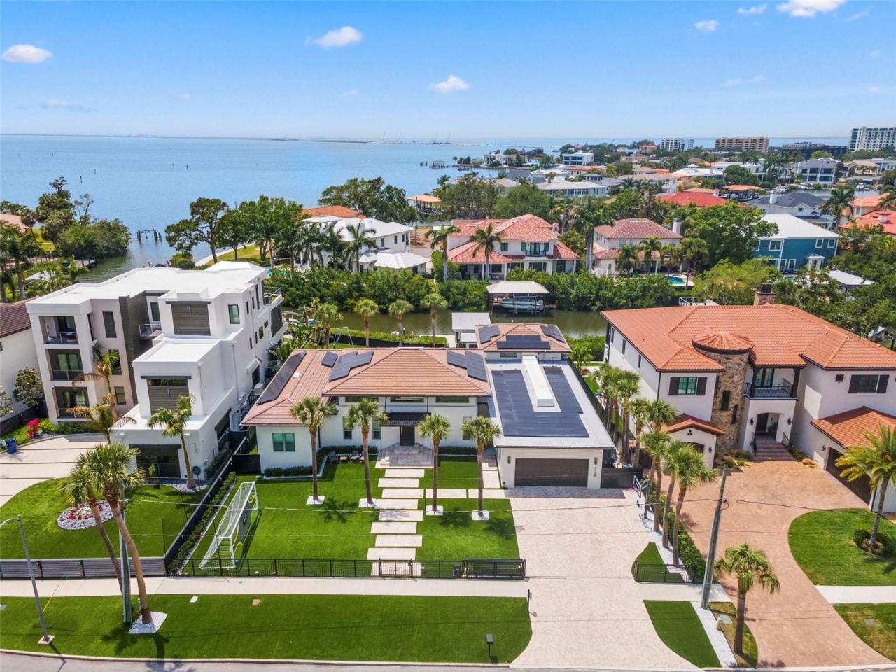 5129 W Neptune Way, Tampa, FL 33609 Photo