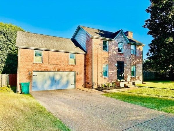 1816 Elizabeth Ct, Spring Hill, TN 37174