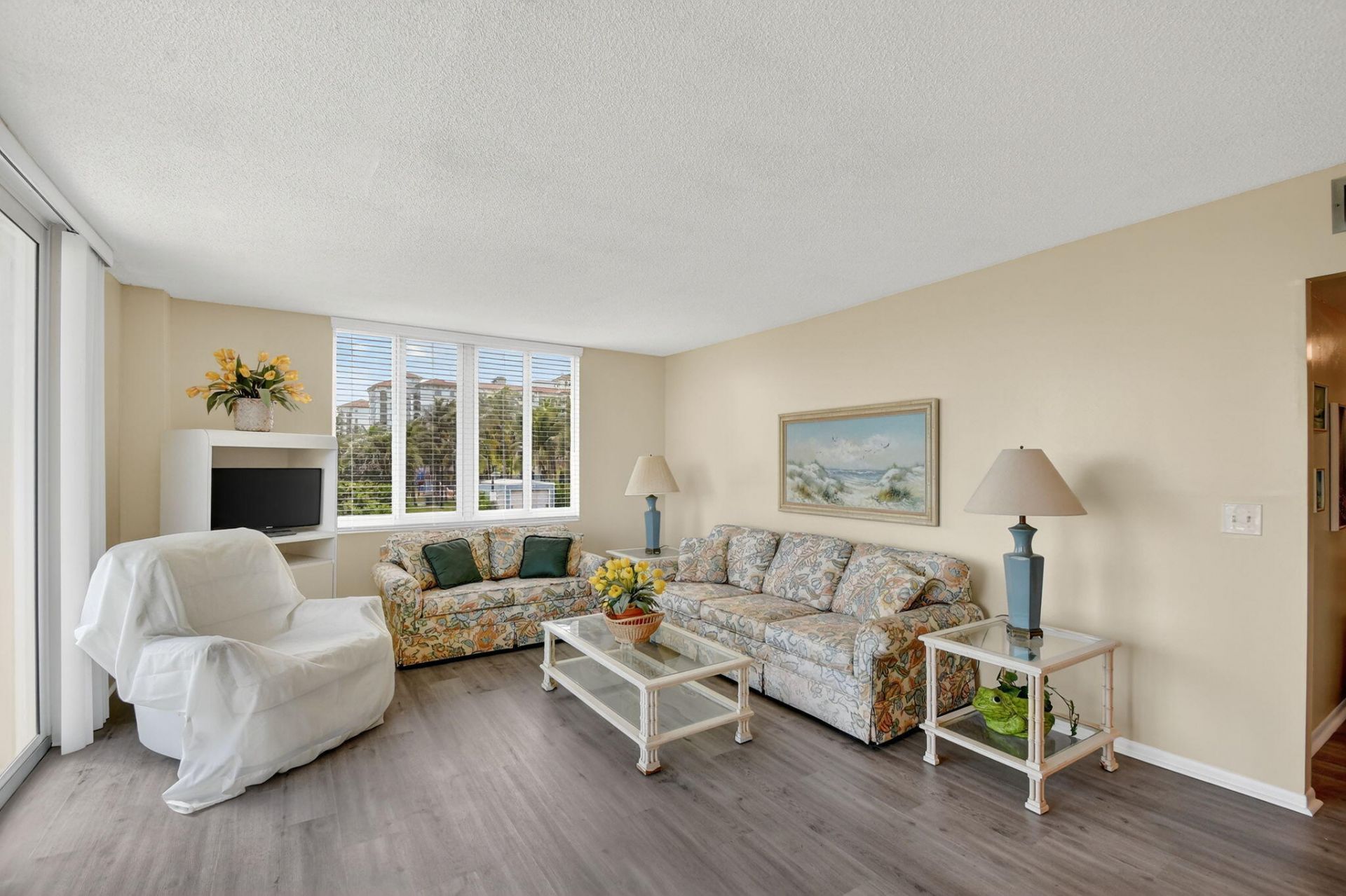 125 Ocean Avenue, Unit 216, Palm Beach Shores, FL 33404 Photo