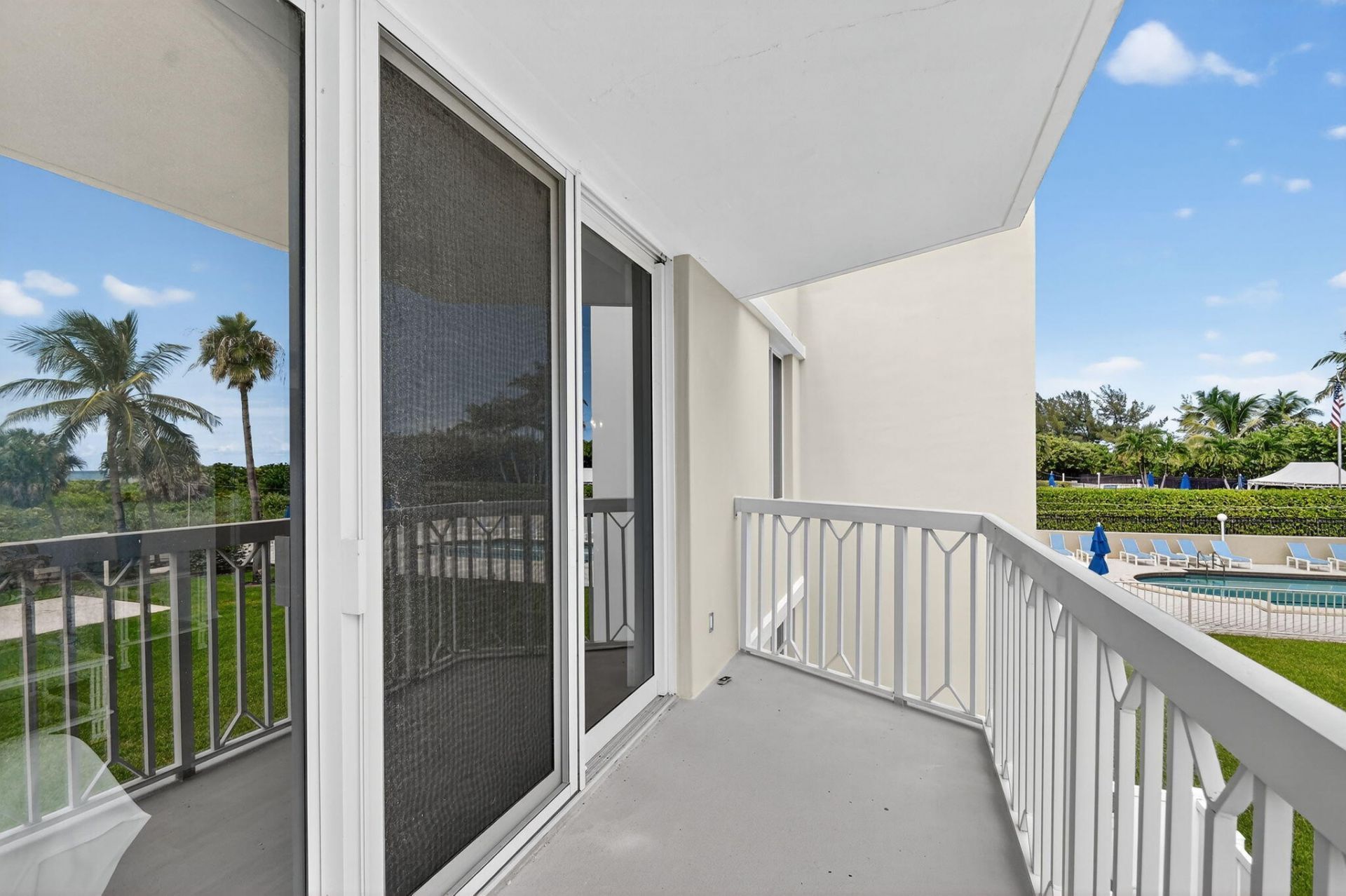 125 Ocean Avenue, Unit 216, Palm Beach Shores, FL 33404 Photo