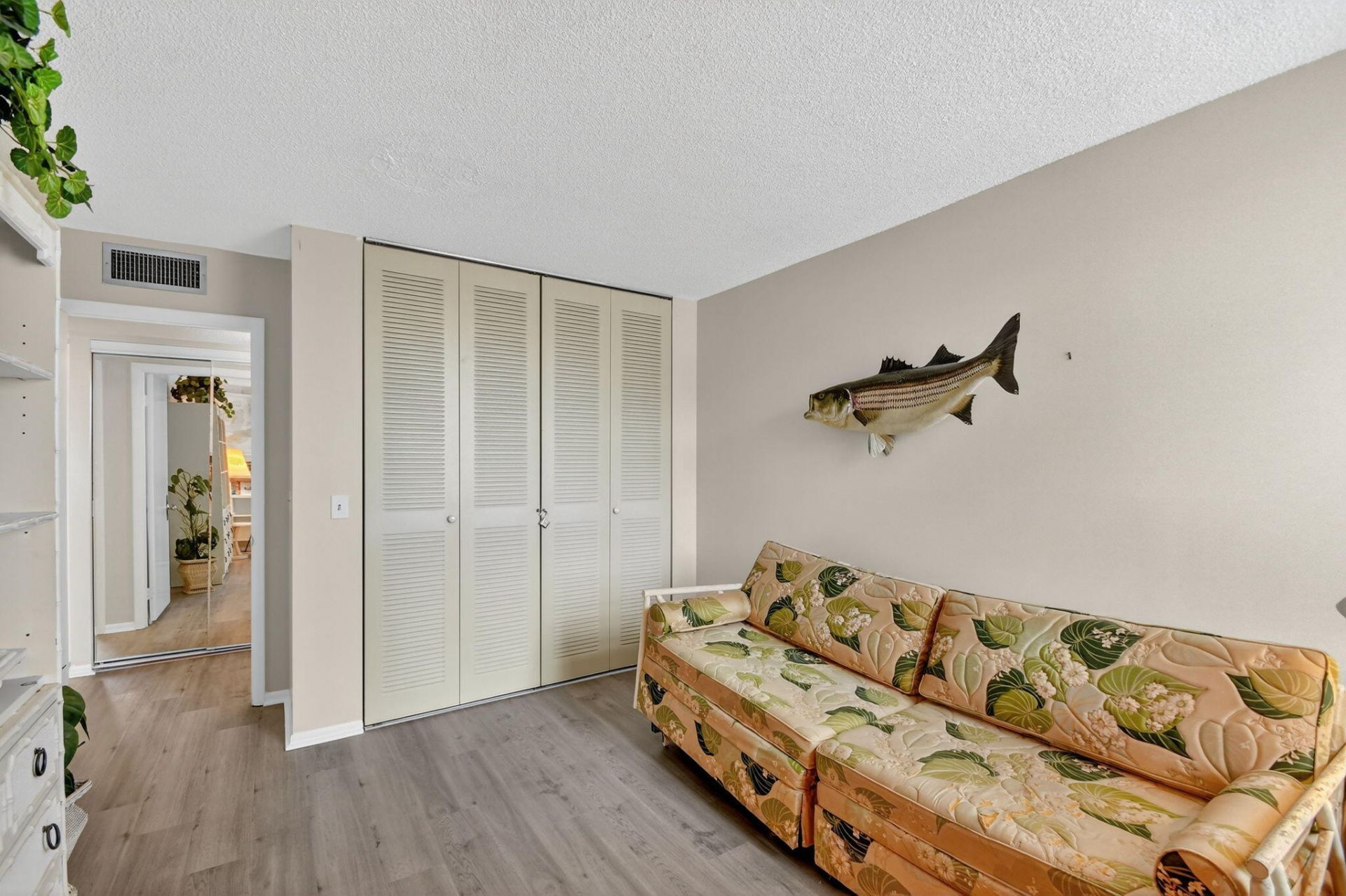 125 Ocean Avenue, Unit 216, Palm Beach Shores, FL 33404 Photo