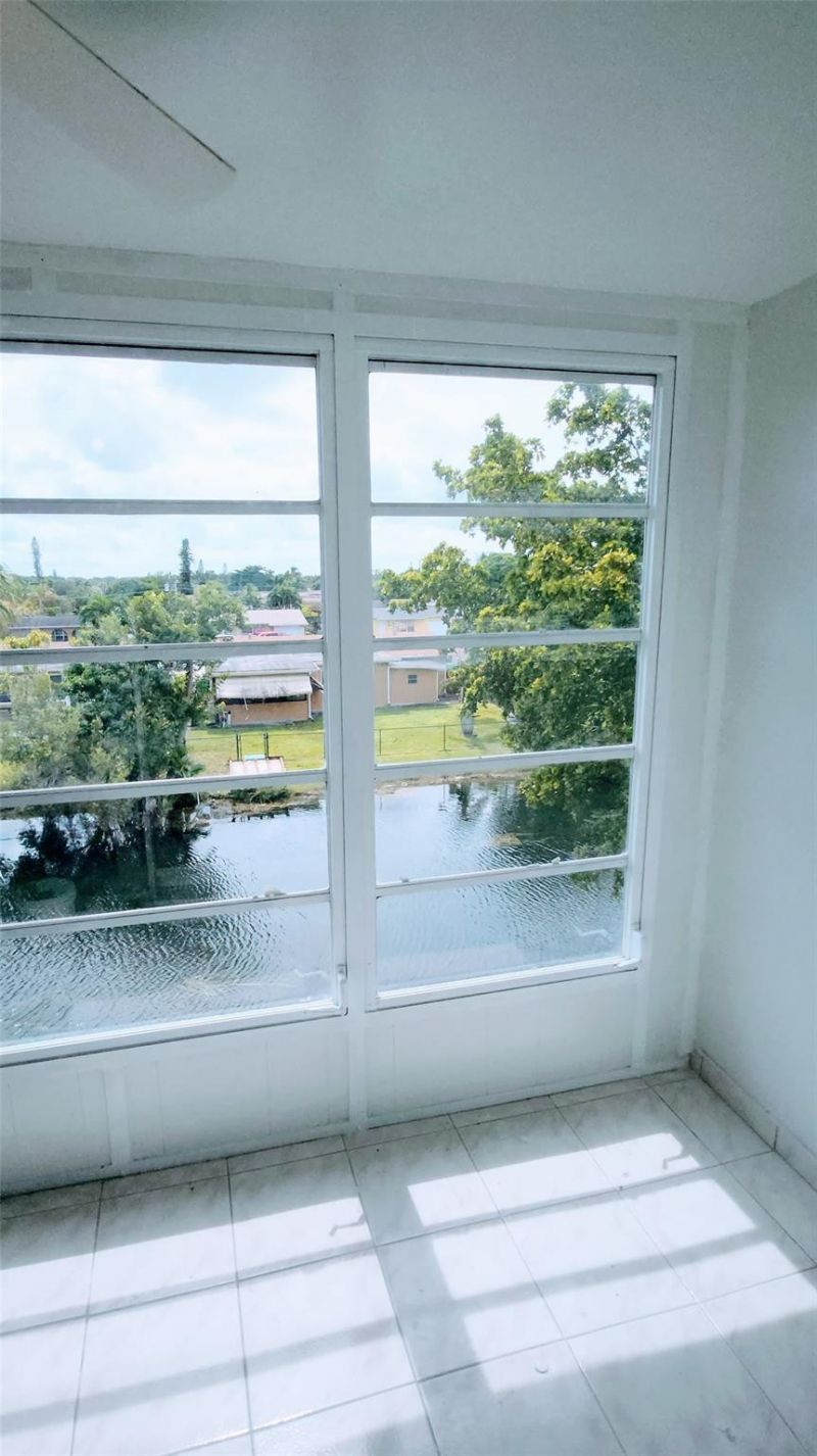 2721 N Pine Island Road, Unit 309, Sunrise, FL 33322 Photo