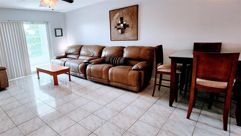 2721 N Pine Island Road, Unit 309, Sunrise, FL 33322 Photo