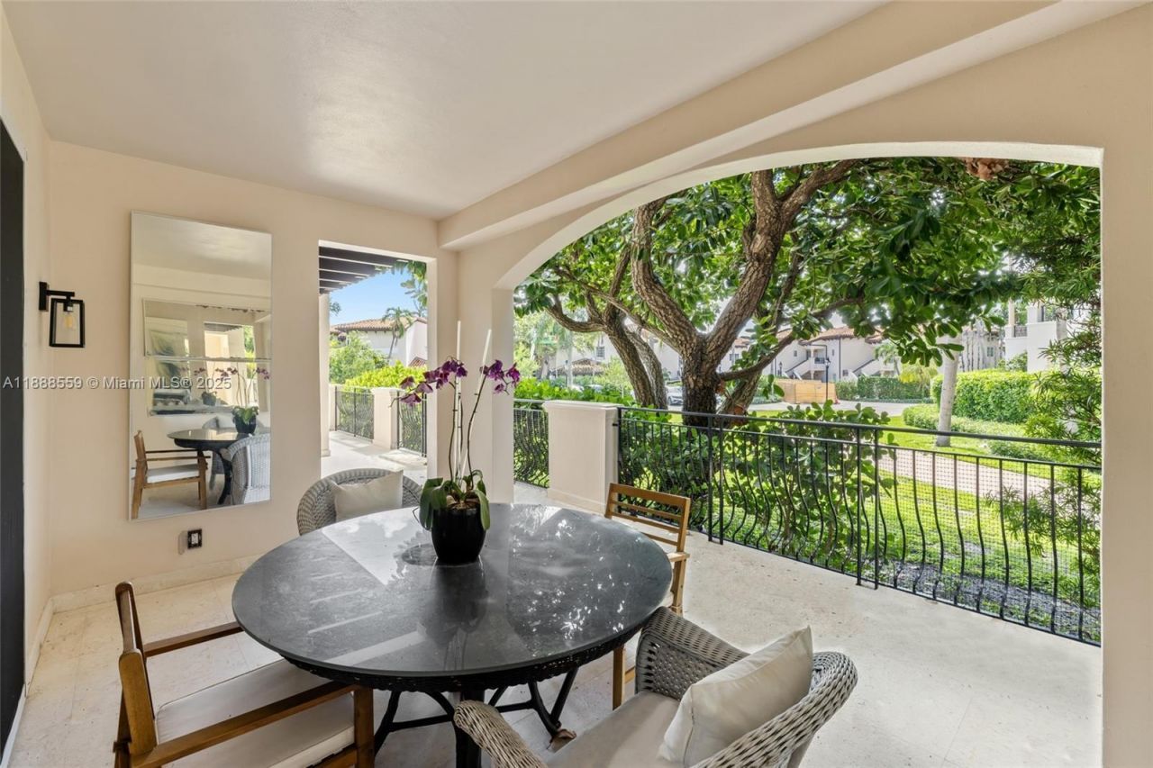 19216 Fisher Island Dr, Unit 19216, Miami Beach, FL 33109 Photo