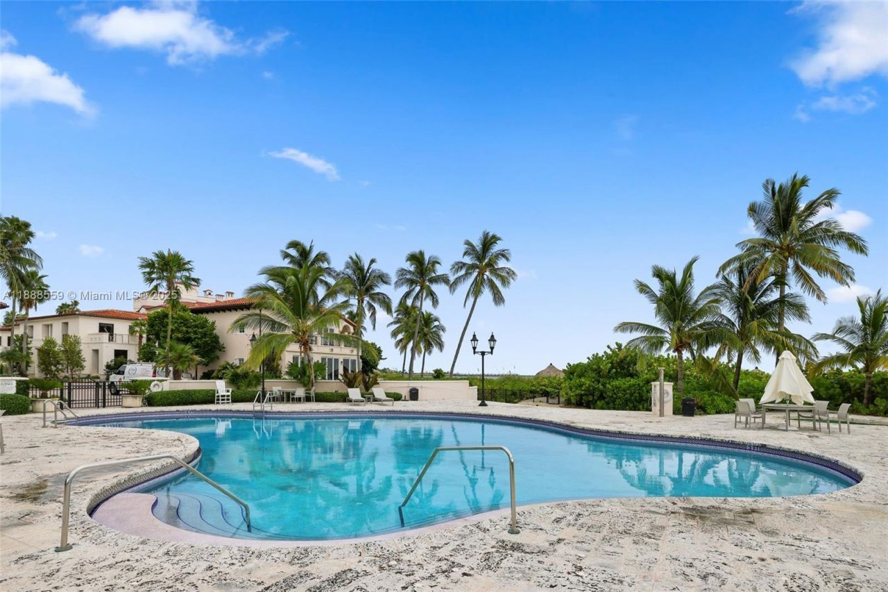 19216 Fisher Island Dr, Unit 19216, Miami Beach, FL 33109 Photo