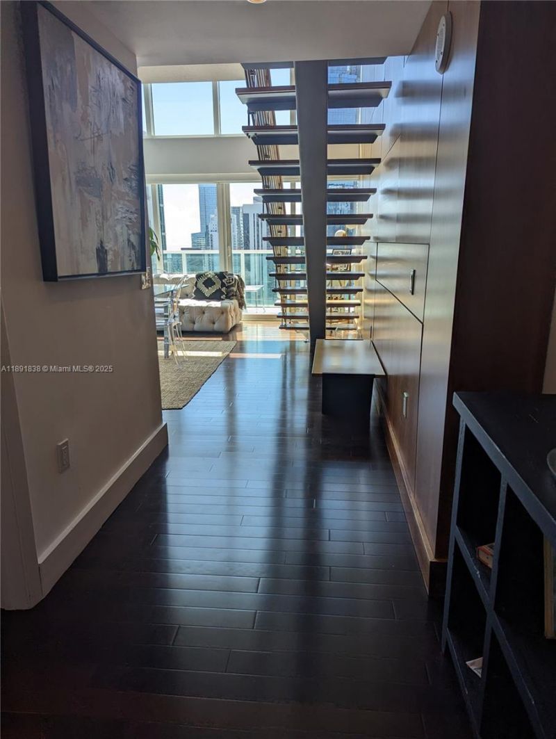 41 SE 5th St, Unit 2302, Miami, FL 33131 Photo
