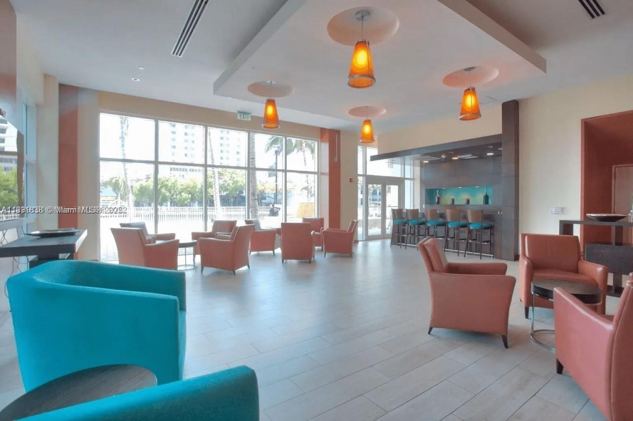 41 SE 5th St, Unit 2302, Miami, FL 33131 Photo