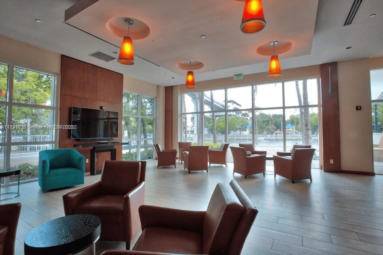 41 SE 5th St, Unit 2302, Miami, FL 33131 Photo