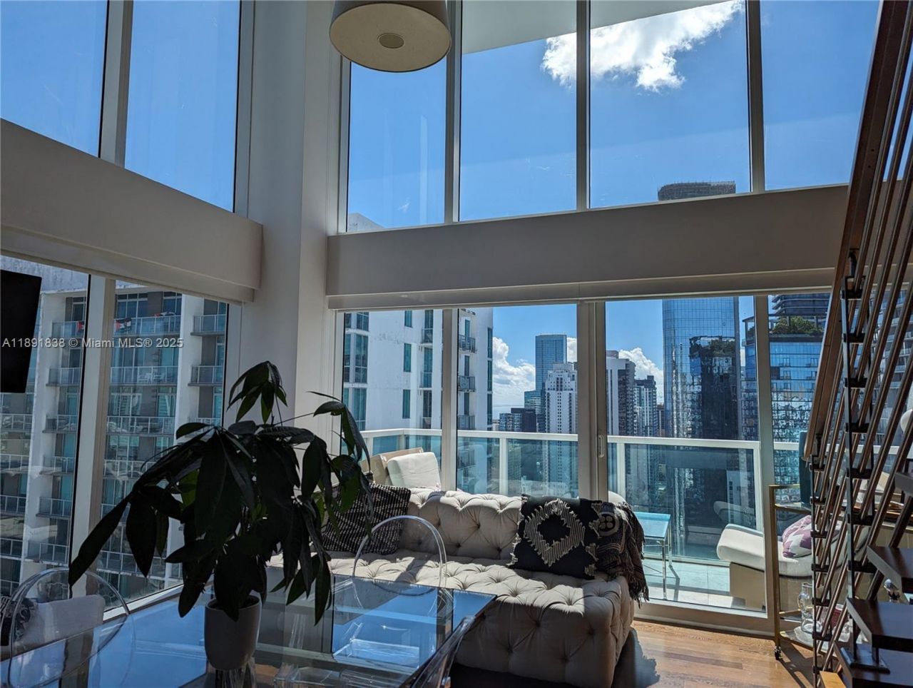 41 SE 5th St, Unit 2302, Miami, FL 33131 Photo