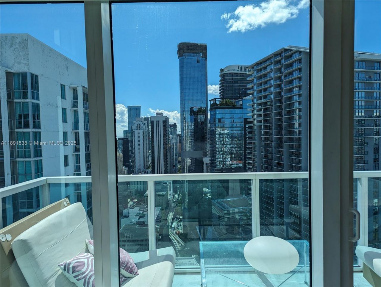 41 SE 5th St, Unit 2302, Miami, FL 33131 Photo