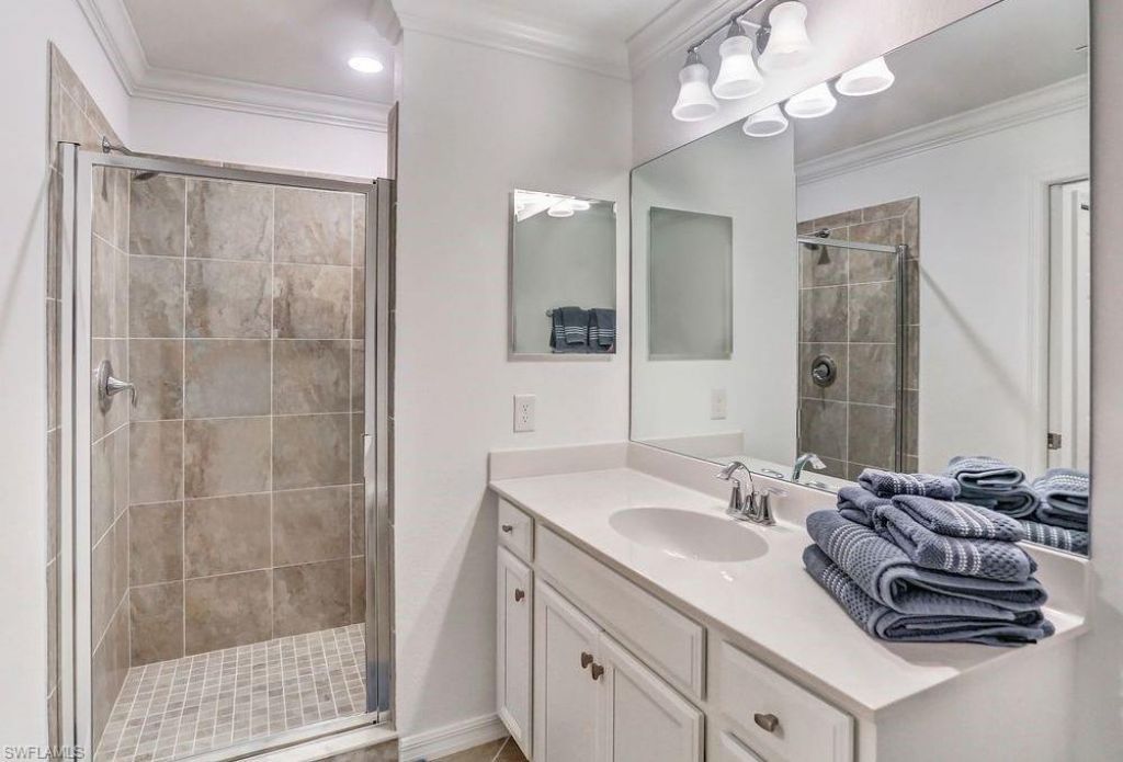 9578 Trevi Ct, Unit 5122, Naples, FL 34113 Photo
