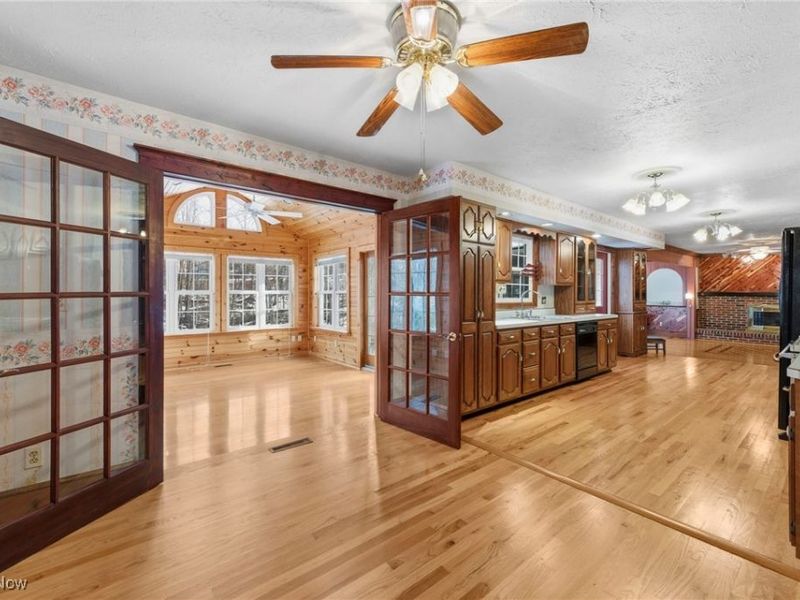 7925 Skylineview Drive, Concord, OH 44060 Photo 10