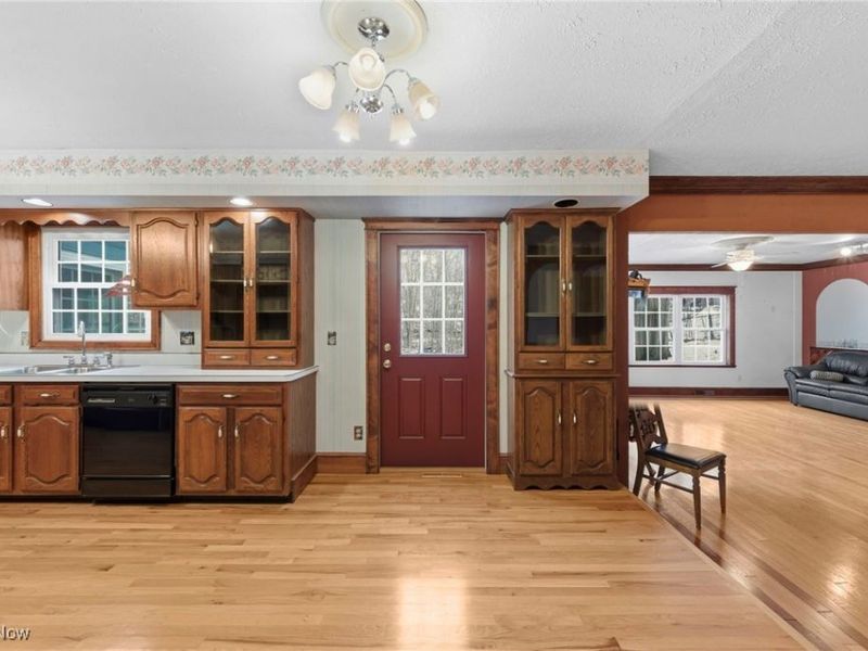 7925 Skylineview Drive, Concord, OH 44060 Photo 12