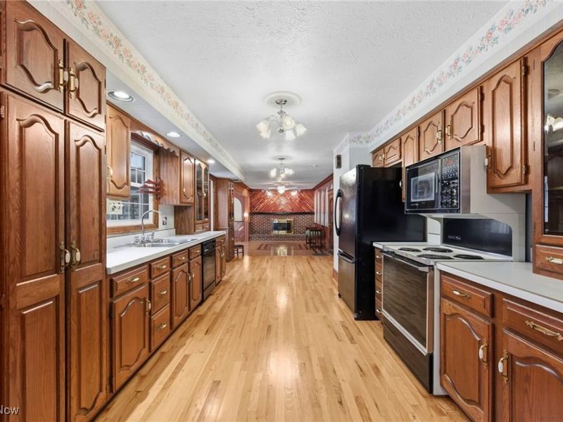 7925 Skylineview Drive, Concord, OH 44060 Photo 14