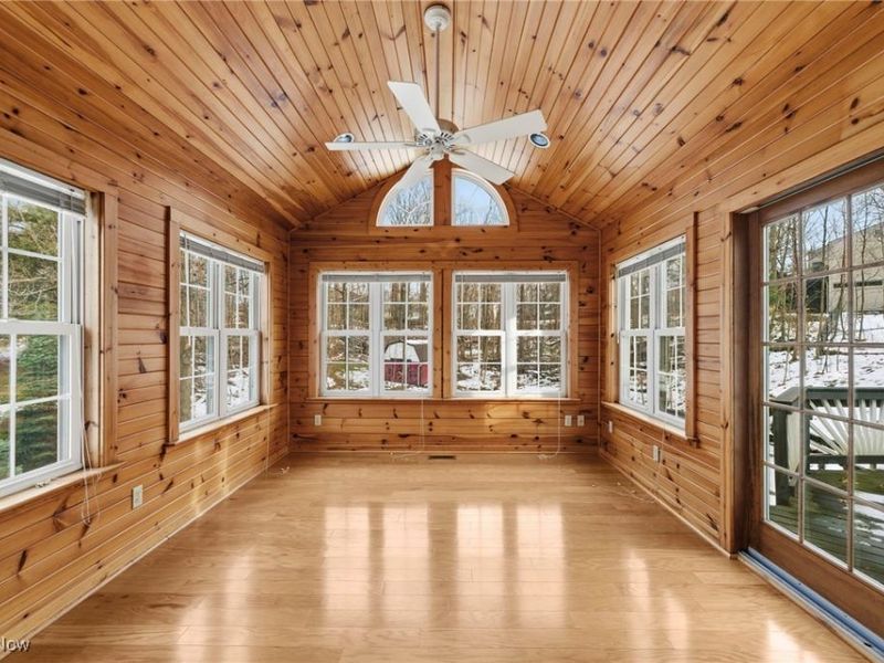 7925 Skylineview Drive, Concord, OH 44060 Photo 18