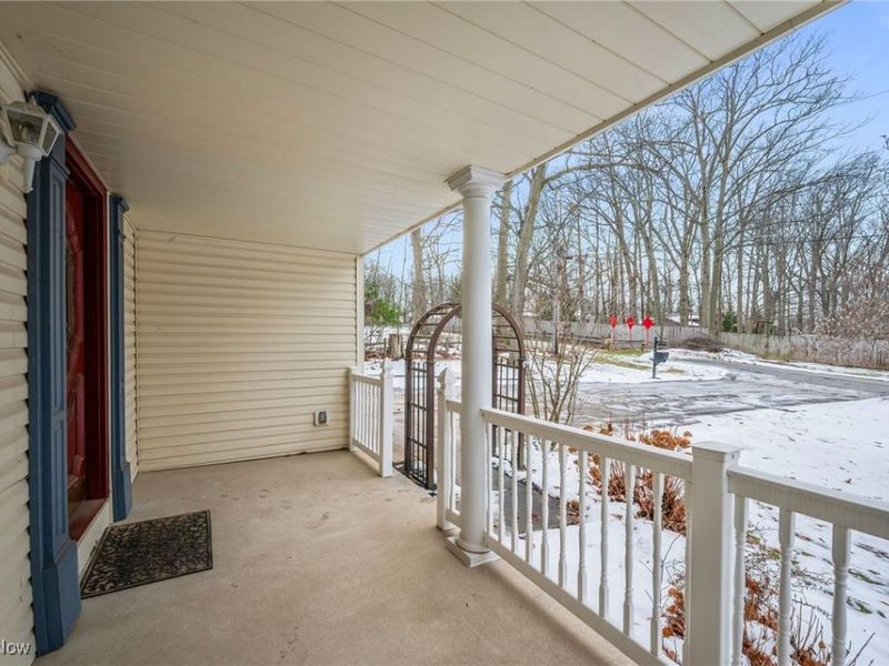 7925 Skylineview Drive, Concord, OH 44060 Photo 3