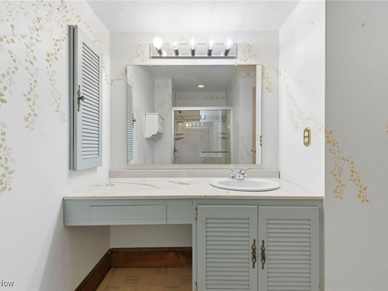 7925 Skylineview Drive, Concord, OH 44060 Photo 37