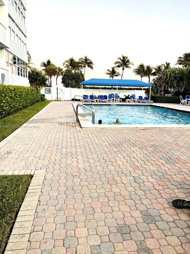 800 SE 20th Ave, Unit 1109, Deerfield Beach, FL 33441 Photo