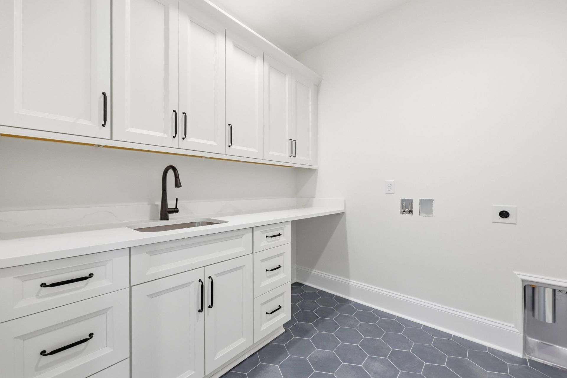 4617 S Island Loop Photo 13