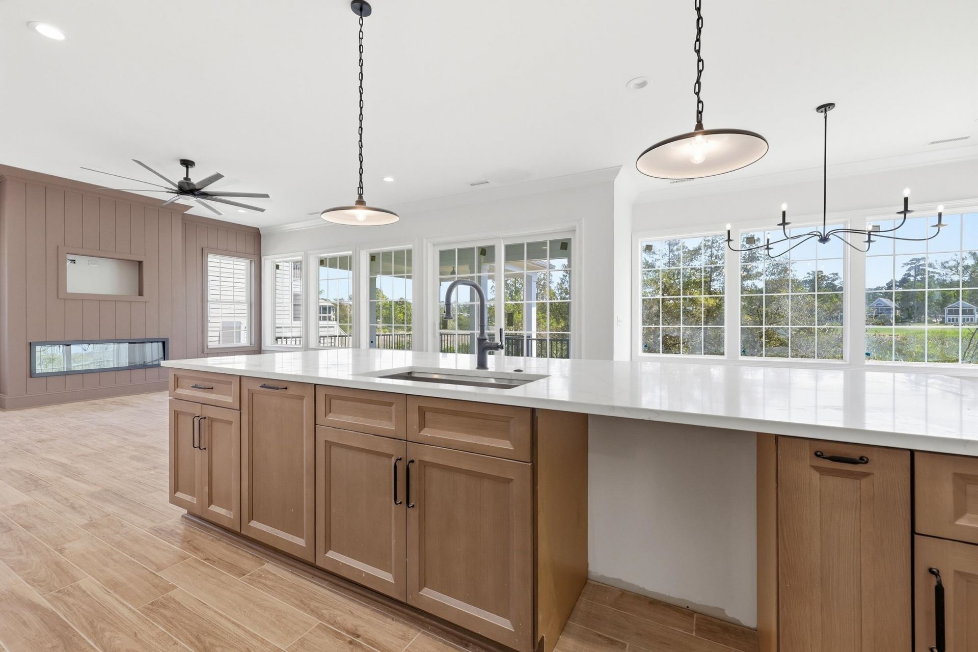 4617 S Island Loop Photo 4