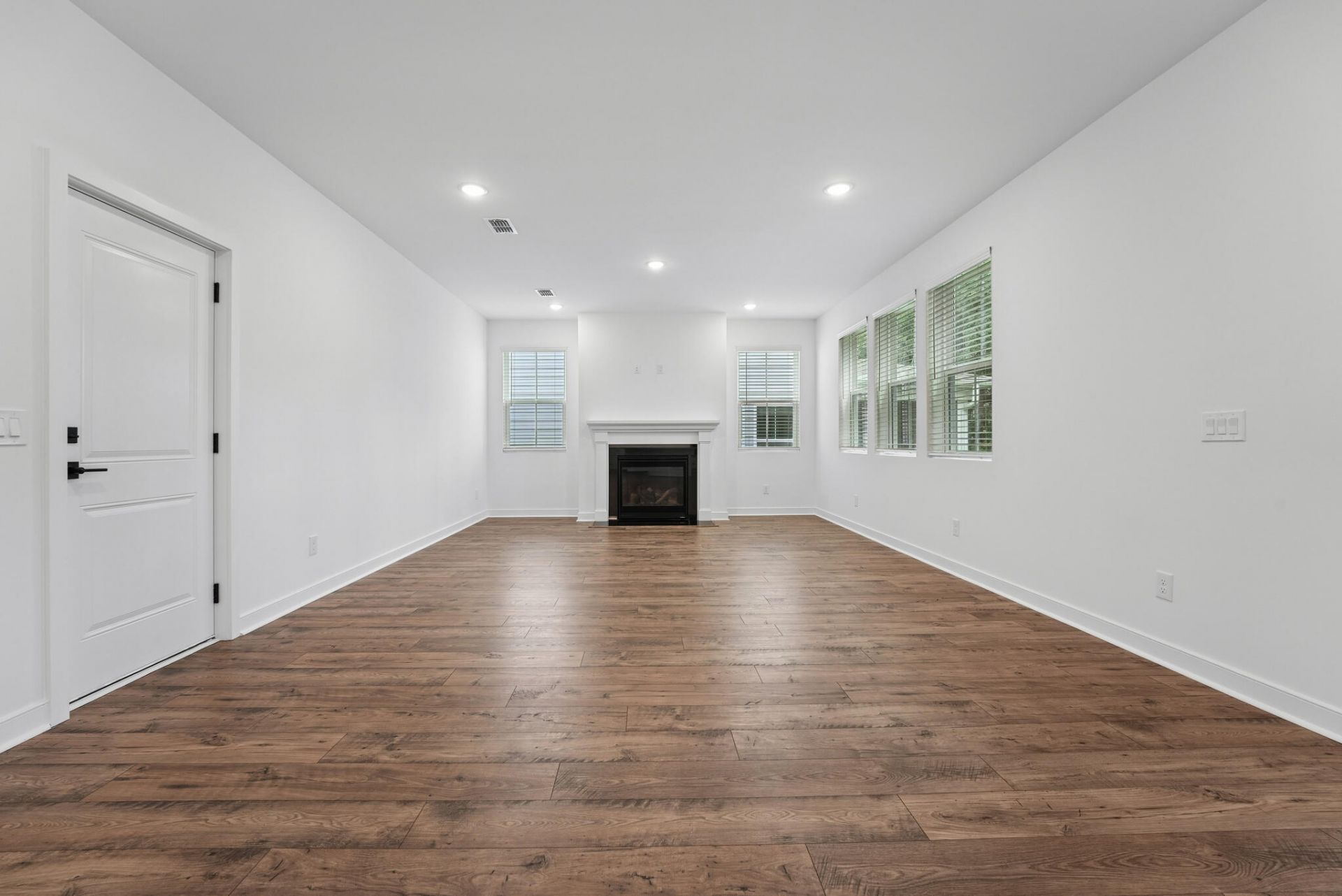 2078 Mcguire Lane Photo 12