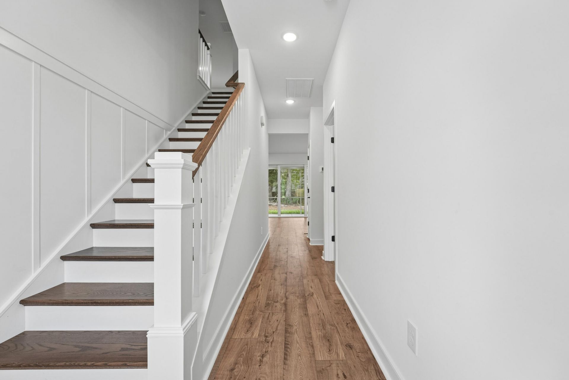 2078 Mcguire Lane Photo 13