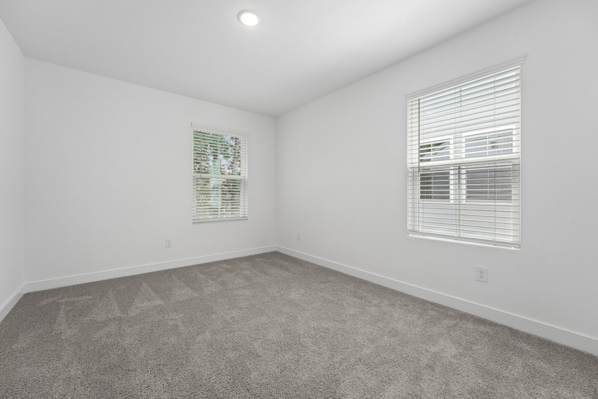 2078 Mcguire Lane Photo 23