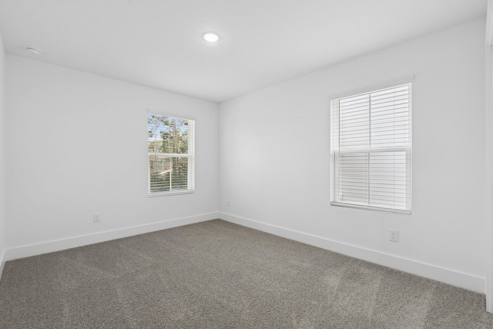 2078 Mcguire Lane Photo 28