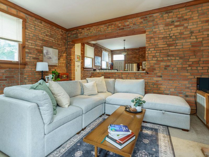 279-281 E Beck Street, Columbus, OH 43206 Photo 6