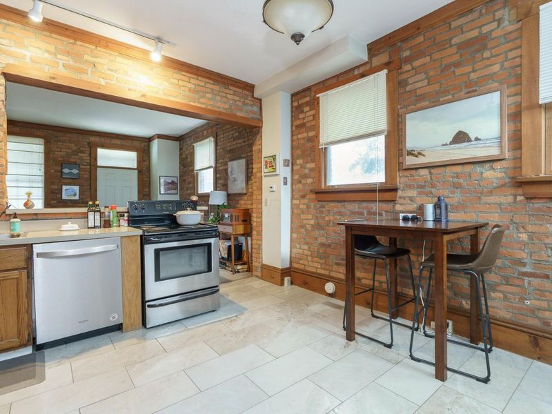 279-281 E Beck Street, Columbus, OH 43206 Photo 9