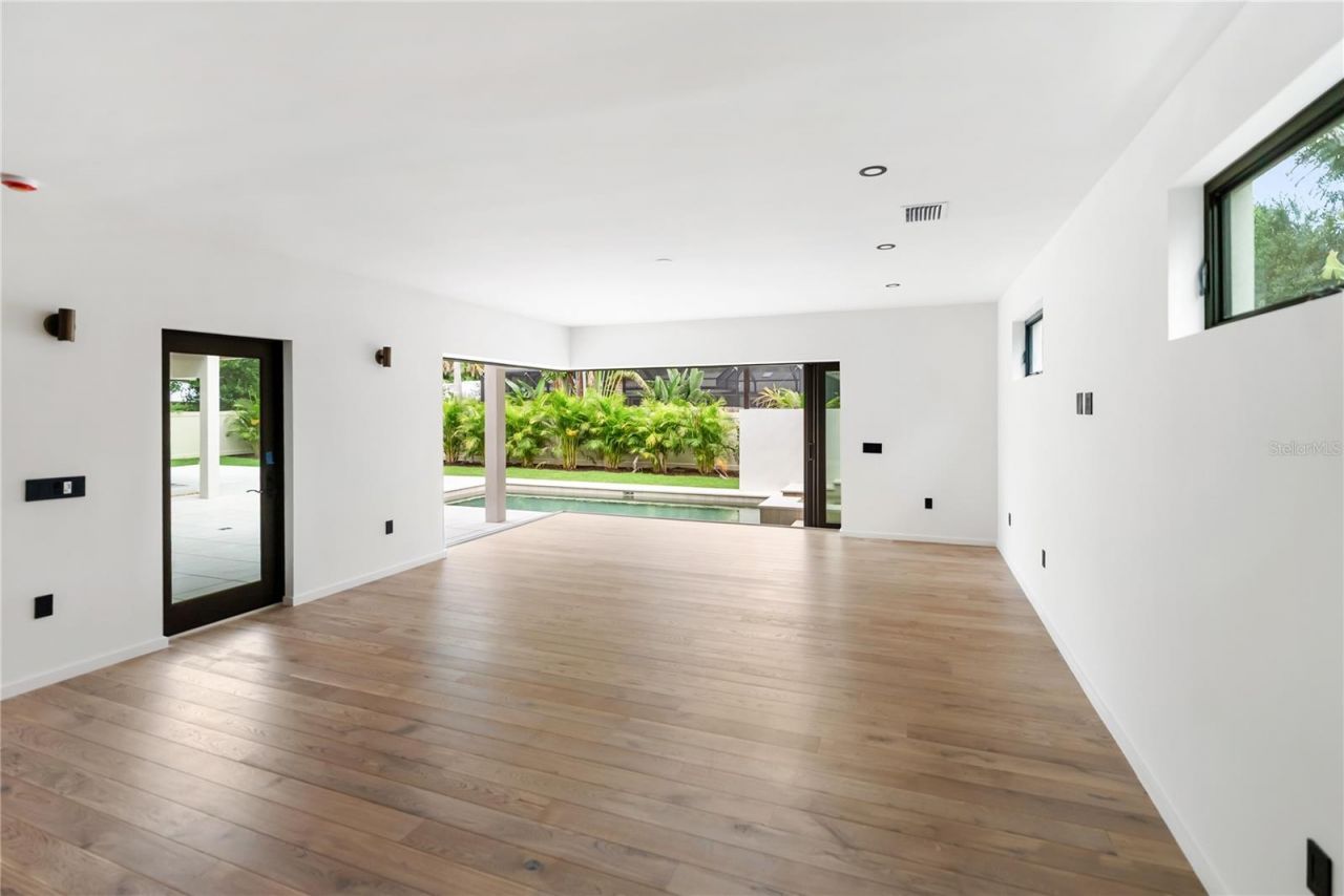 1759 Waldemere Street, Sarasota, FL 34239 Photo