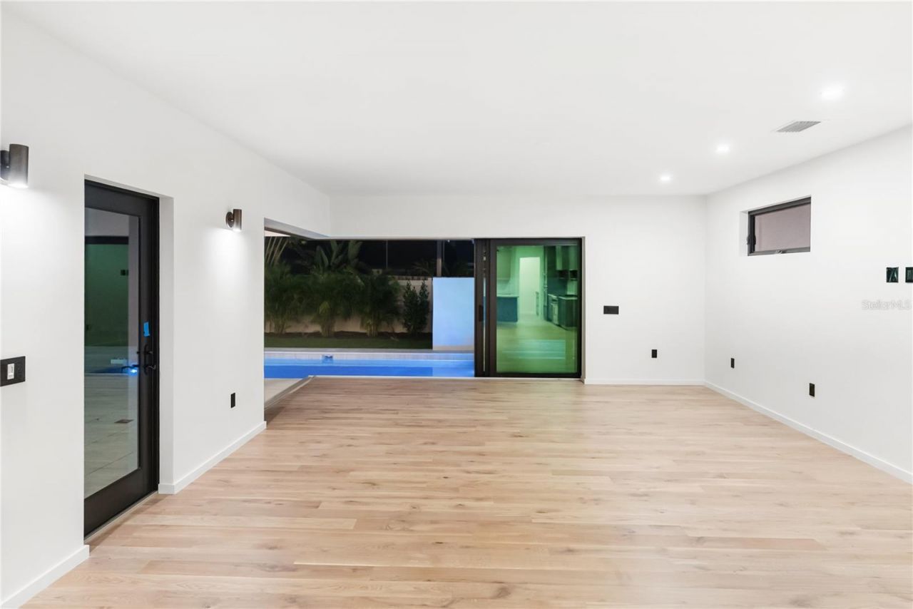 1759 Waldemere Street, Sarasota, FL 34239 Photo