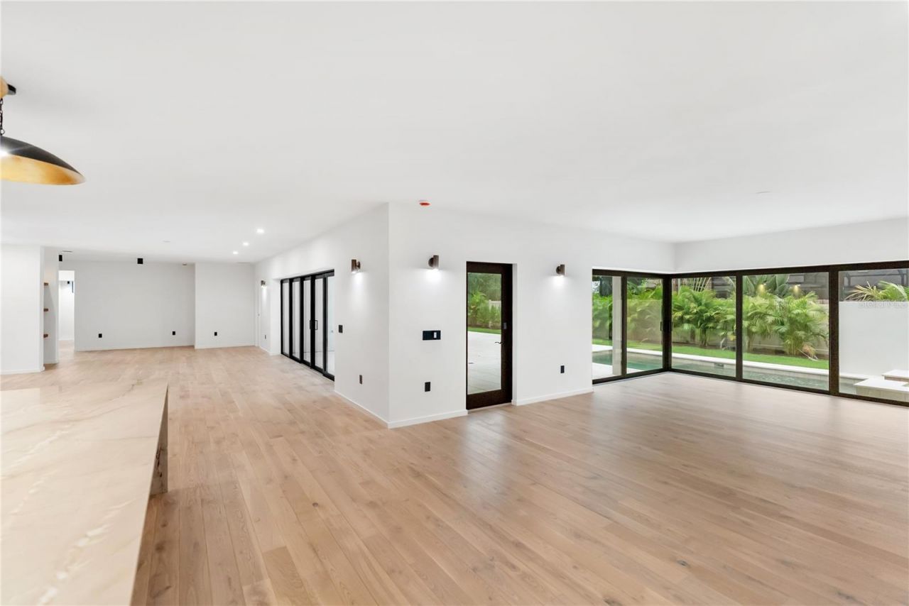 1759 Waldemere Street, Sarasota, FL 34239 Photo