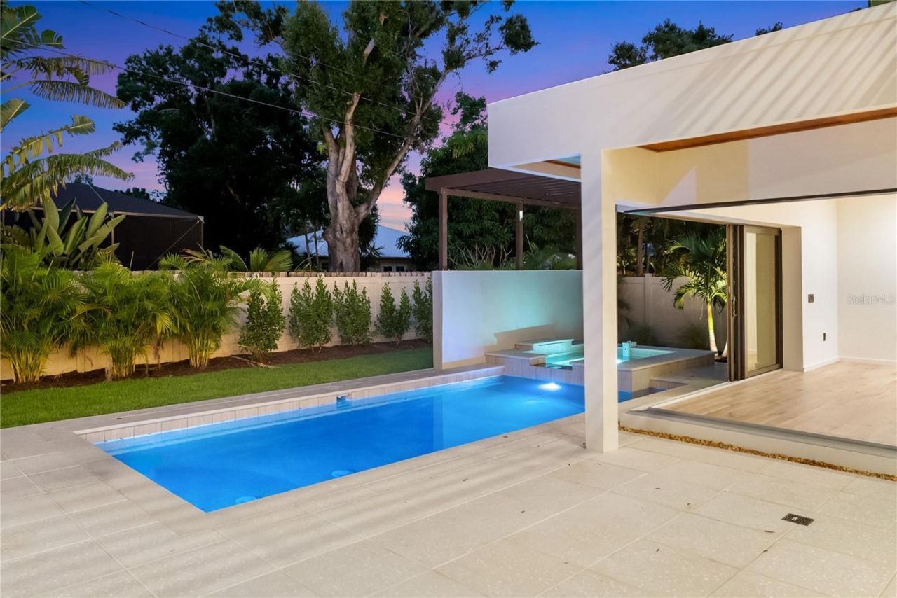 1759 Waldemere Street, Sarasota, FL 34239 Photo