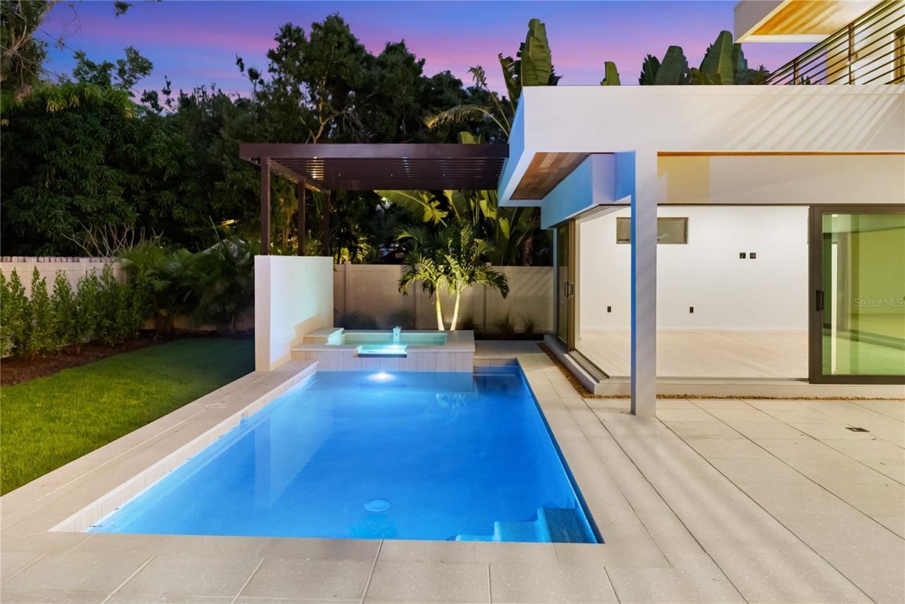 1759 Waldemere Street, Sarasota, FL 34239 Photo