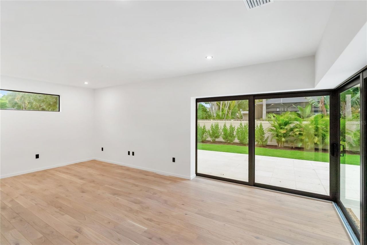 1759 Waldemere Street, Sarasota, FL 34239 Photo