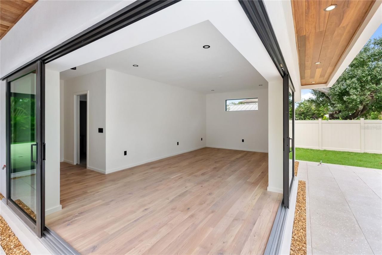 1759 Waldemere Street, Sarasota, FL 34239 Photo